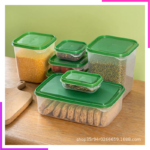 Lot de 17 boîtes de rangement en plastique