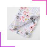 salopette fleurie avec son bandeau