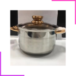 Ensemble de casseroles et ustensiles de cuisine