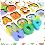 apprentissage de chiffres et lettres colorés Montessori